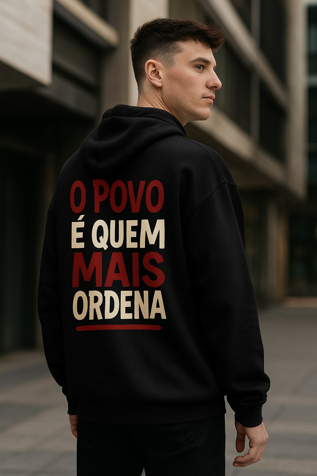 Sweatshirt preta "o povo é quem mais ordena", Portugal, unissexo com capuz - 320 g/m2, 50% algodão, 50% poliéster