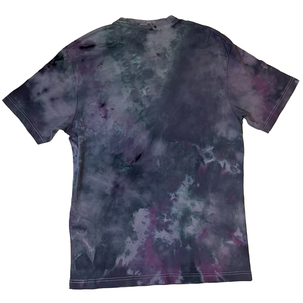 "Virus" , t-shirt oversize, tamanho M, produto único