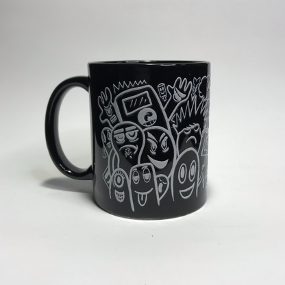 Caneca ceramica preta,com ilustração do artista RafNunes