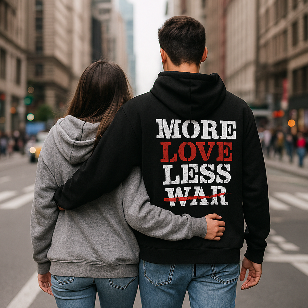 Sweatshirt preta "more love, less war", unissexo com capuz - 320 g/m2, 50% algodão, 50% poliéster